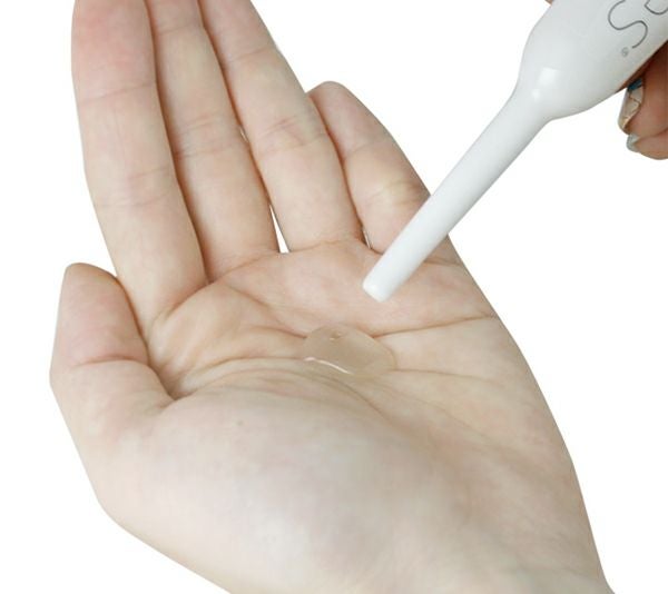 YESウォーターローションアプリケーター使用イメージ